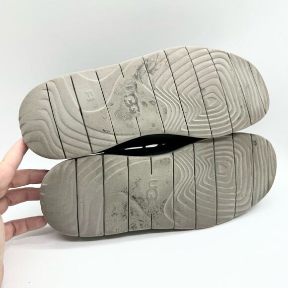 UGG Men's Freamon Grain Leather Desert Boots Black Size 9.5 Office Preppy Casual - Picture 12 of 12